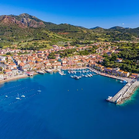 Apartment Nel Cuore Di - Goelba Porto Azzurro