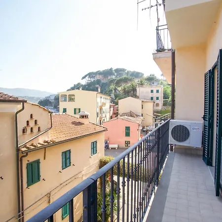 Nel Cuore Di - Goelba Appartement Porto Azzurro