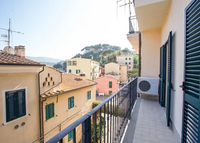 Nel Cuore Di - Goelba Apartman Porto Azzurro